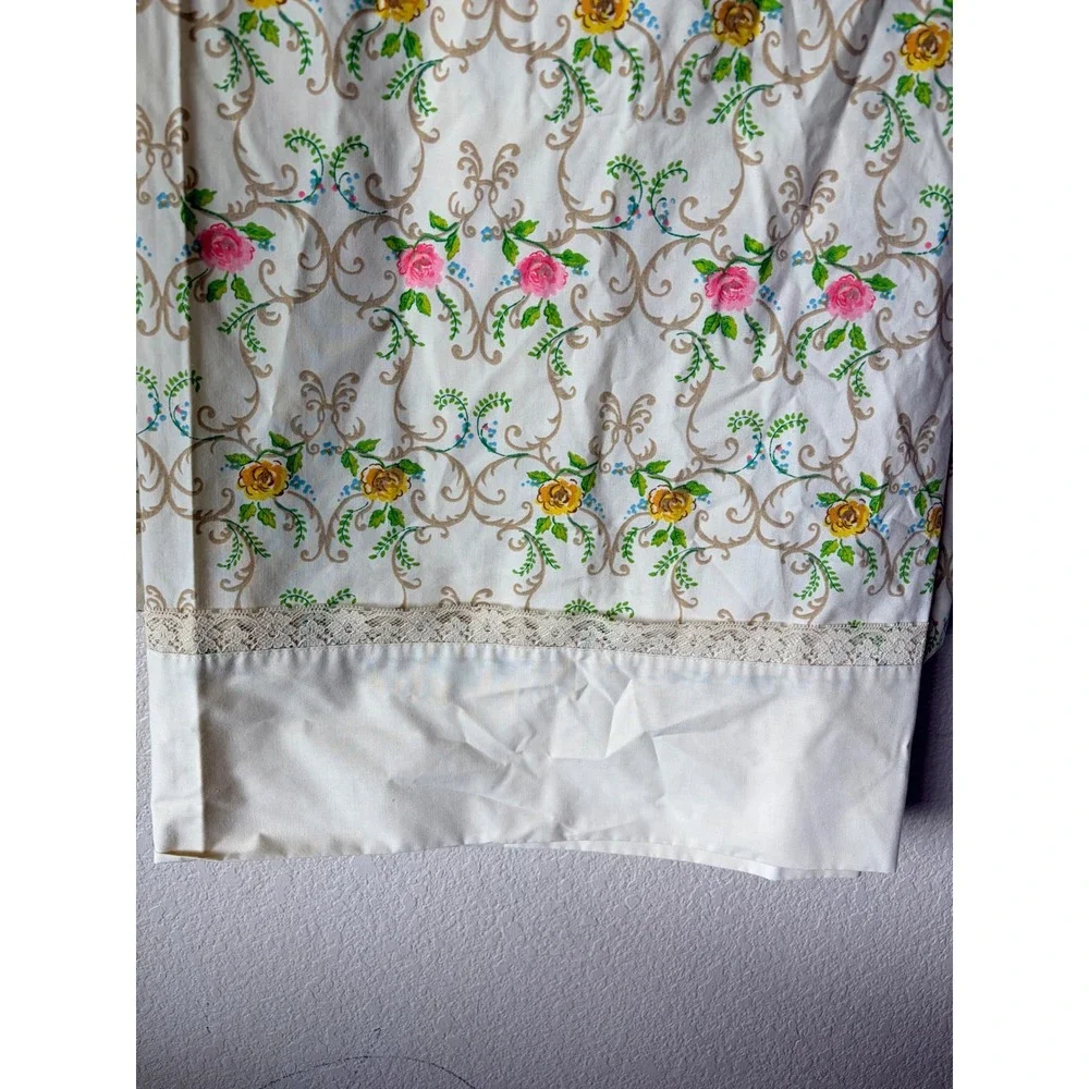 Vintage Floral Lace Trim Twin Sheet Set‎ Pink Yellow Roses Cottagecore 2pc
